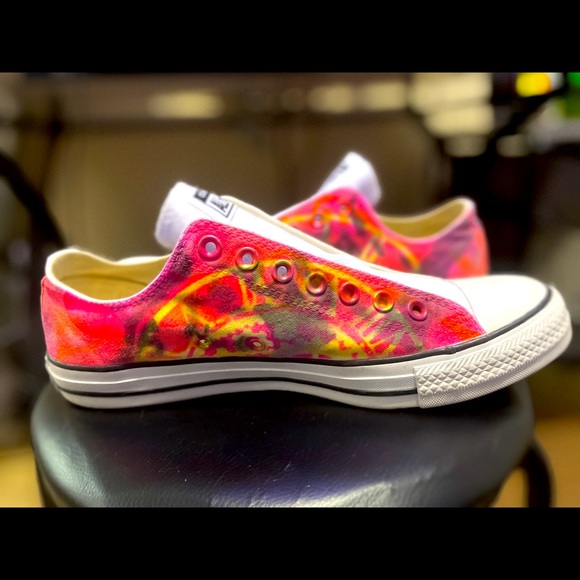 Custom made converse all-star ox white with custom paint,.like new never worn